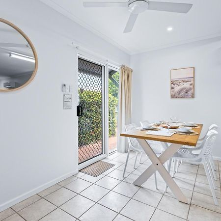 Cable Beachside Villas Broome Exteriör bild