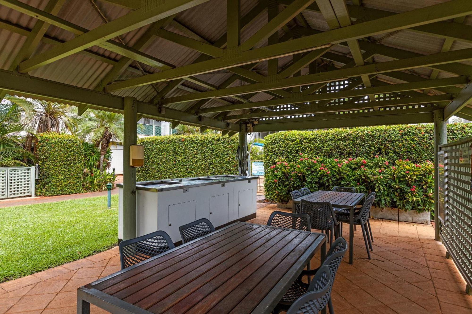 Cable Beachside Villas Broome Exteriör bild