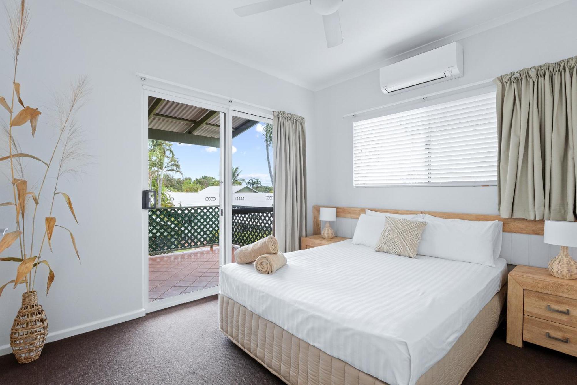 Cable Beachside Villas Broome Exteriör bild