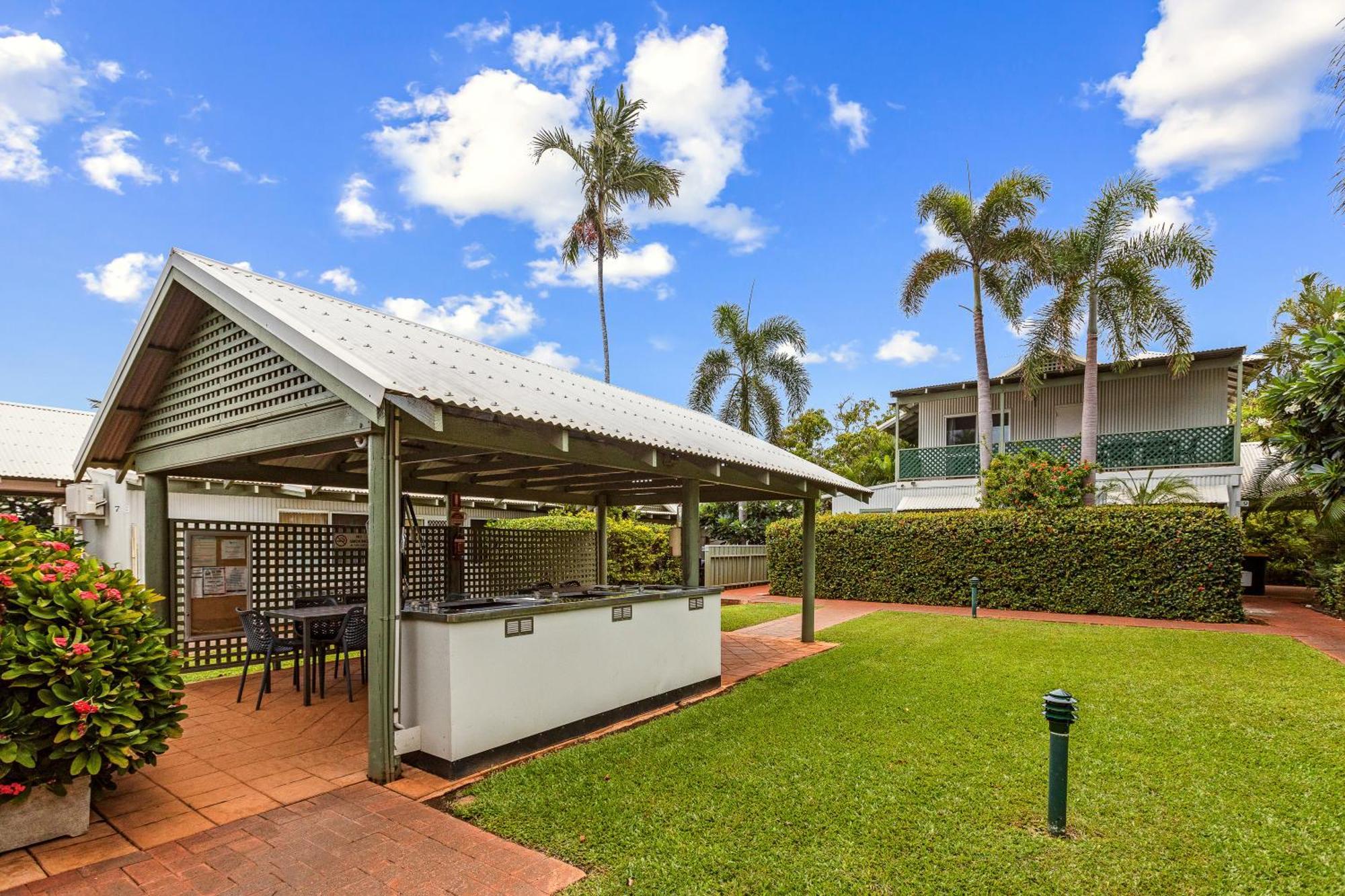 Cable Beachside Villas Broome Exteriör bild