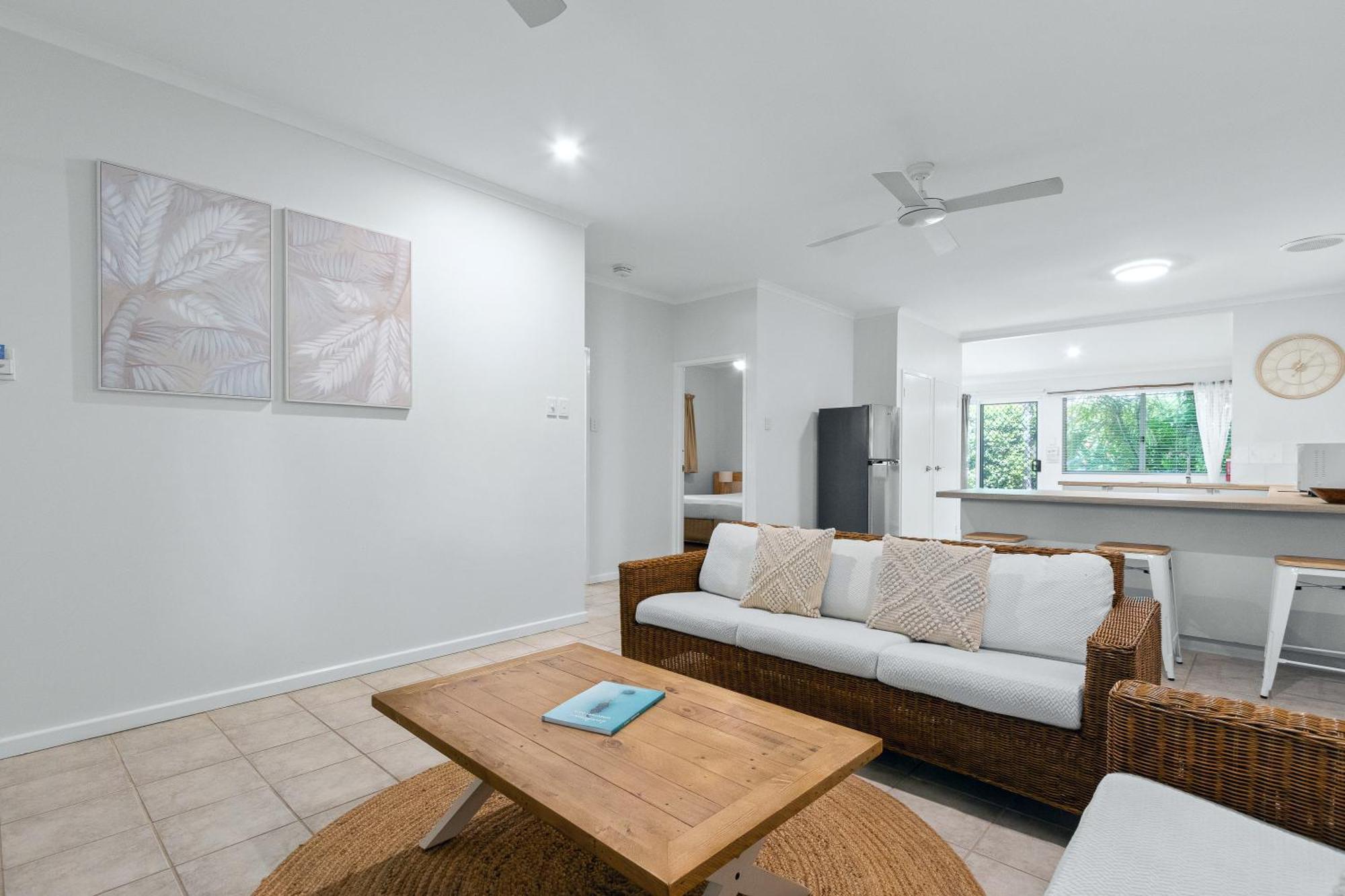 Cable Beachside Villas Broome Exteriör bild