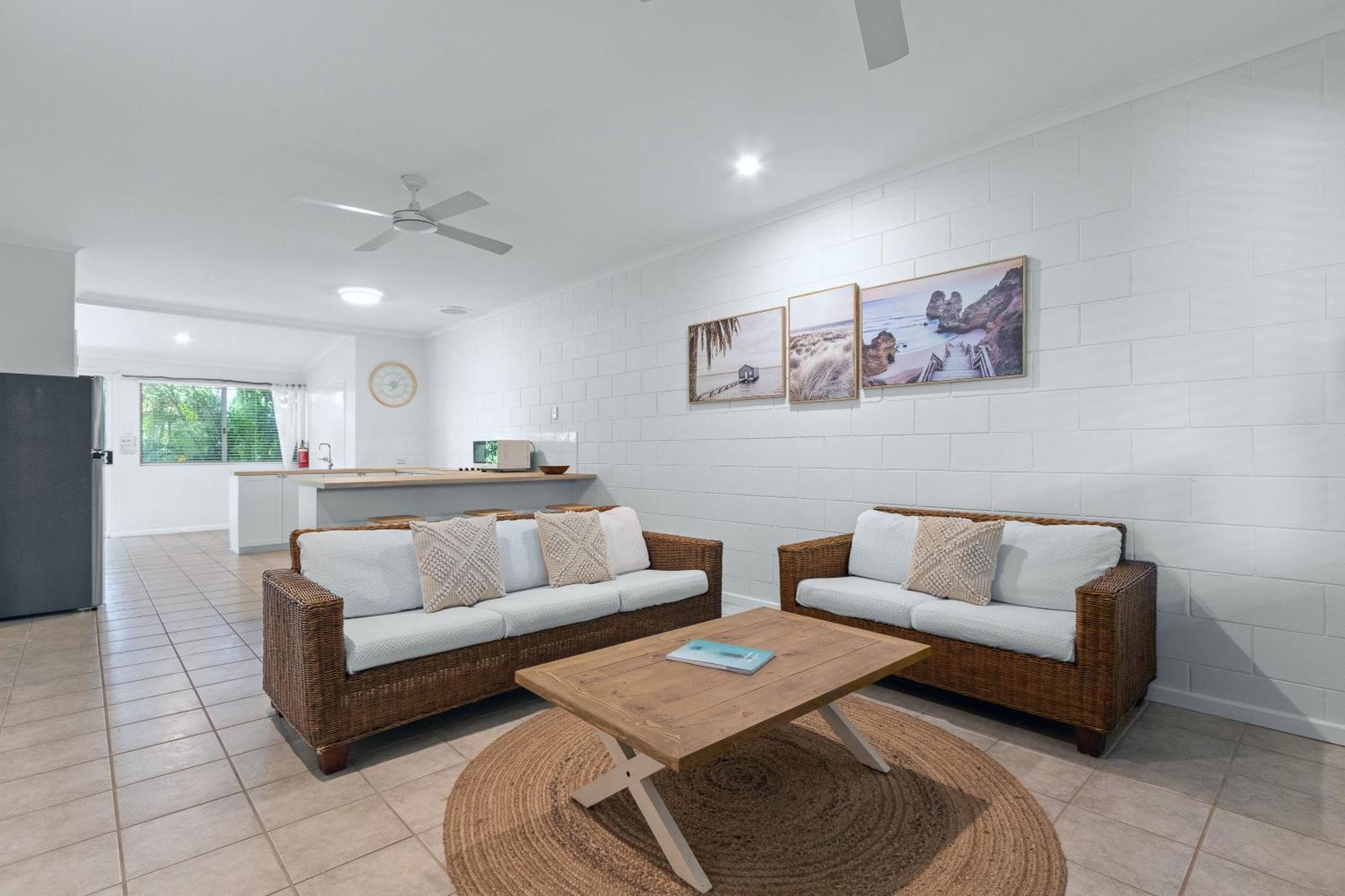 Cable Beachside Villas Broome Exteriör bild
